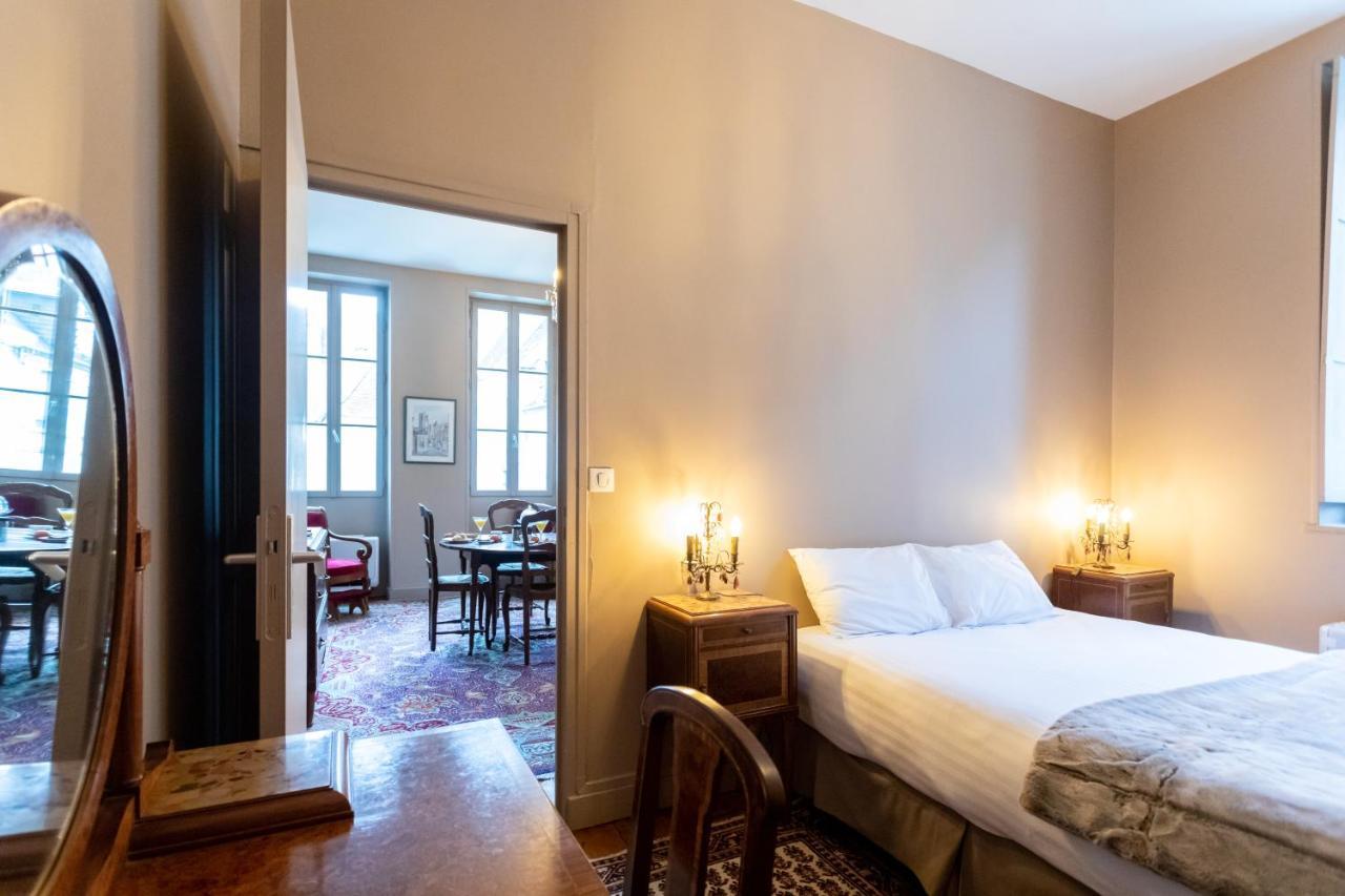 L' Hotel De Panette, Entree Renaissance Cathedrale ブールジュ エクステリア 写真