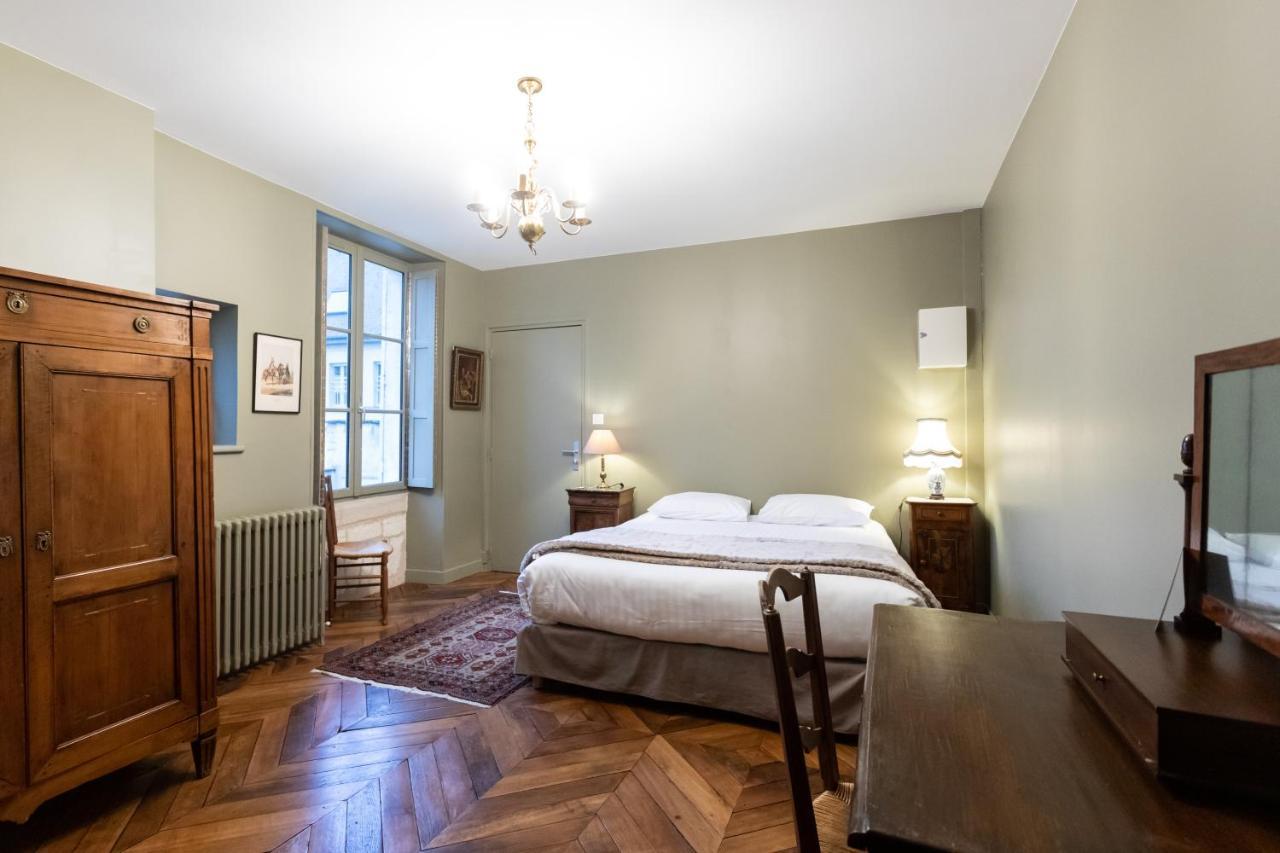 L' Hotel De Panette, Entree Renaissance Cathedrale ブールジュ エクステリア 写真